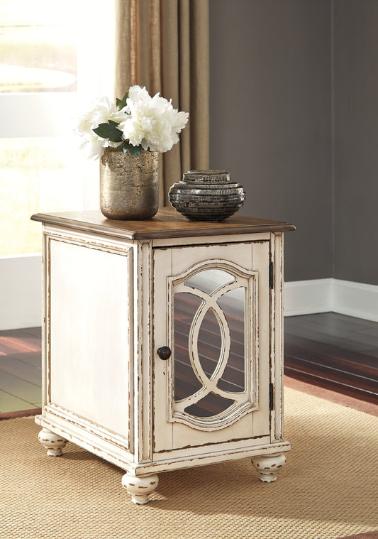 Realyn Chair Side End Table