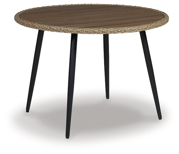 Amaris Round Dining Table