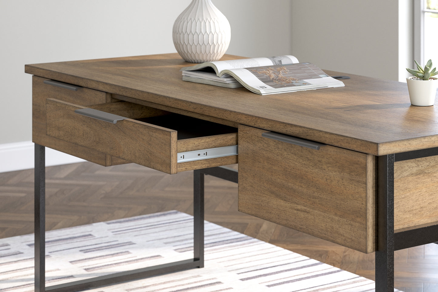 Montia Home Office Desk